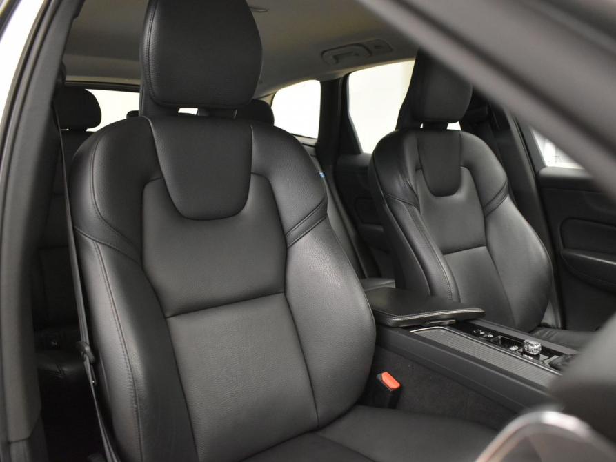 Volvo XC60 II Москва  - изображение 11