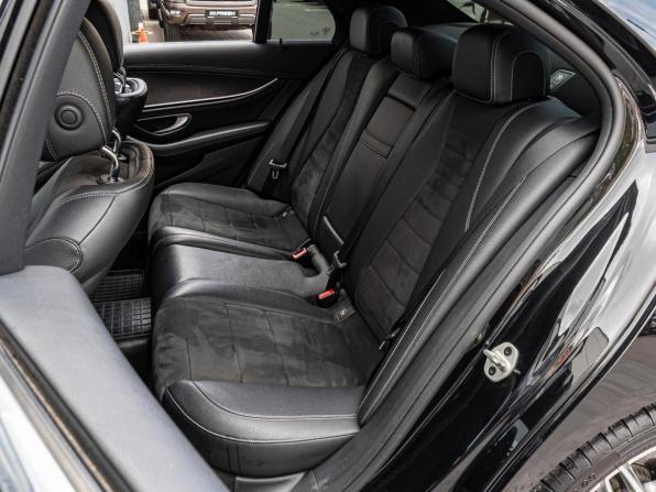 Mercedes-Benz E-Класс V (W213 S213 C238) с пробегом 2018 года, цена 2 985 000 рублей, 139281 км, седан, Автокод Объявления