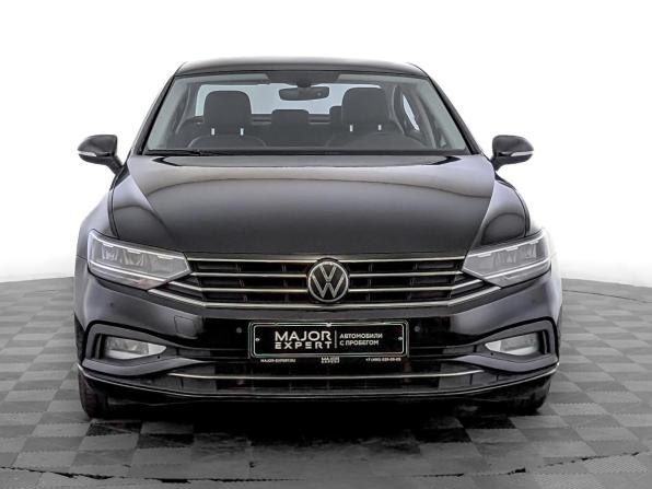 Volkswagen Passat B8 Рестайлинг с пробегом 2021 года, цена 2 599 000 рублей, 90268 км, седан, Автокод Объявления
