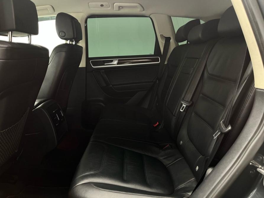 Volkswagen Touareg II Рестайлинг Мурманск  - изображение 15