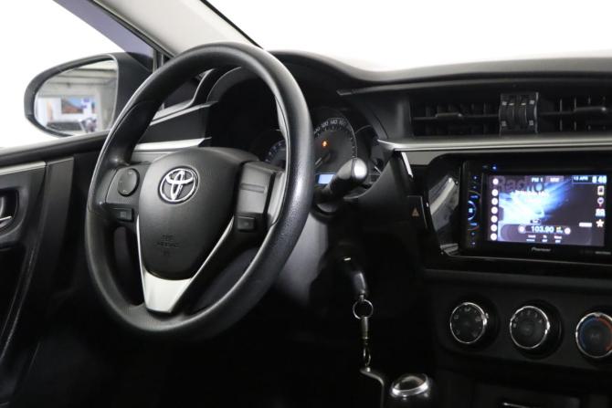 Toyota Corolla XI (E160 E170 E180) с пробегом 2013 года, цена 1 109 990 рублей, 111331 км, седан, Автокод Объявления