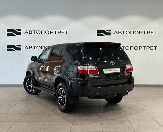 Toyota Fortuner I Рестайлинг с пробегом 2009 года, цена 1 449 000 рублей, 294994 км, внедорожник, Автокод Объявления