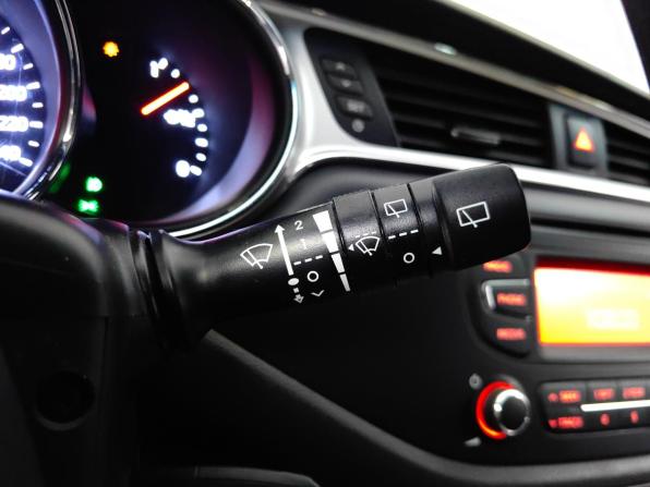 Kia Ceed II Рестайлинг с пробегом 2018 года, цена 1 469 000 рублей, 60155 км, хэтчбек, Автокод Объявления