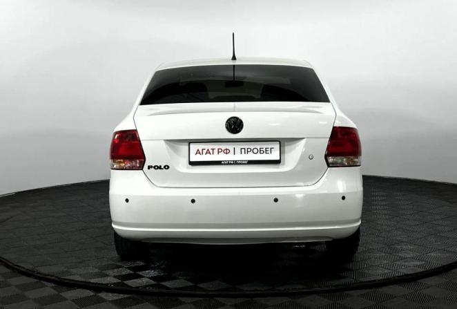 Volkswagen Polo V с пробегом 2013 года, цена 655 000 рублей, 193598 км, седан, Автокод Объявления