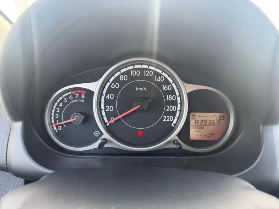 Mazda 2 II Рестайлинг (DE2) Москва  - изображение 9