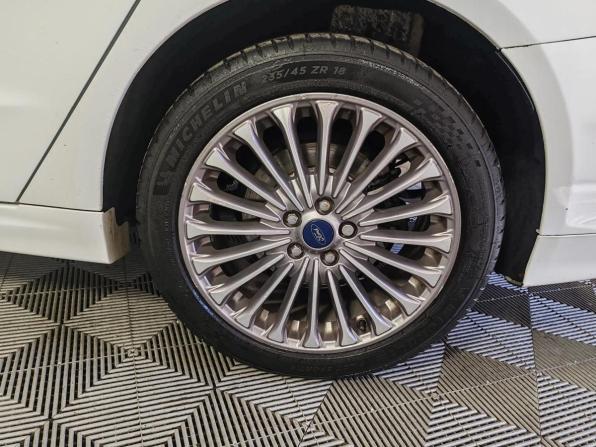 Ford Mondeo V с пробегом 2016 года, цена 1 150 000 рублей, 331236 км, седан, Автокод Объявления
