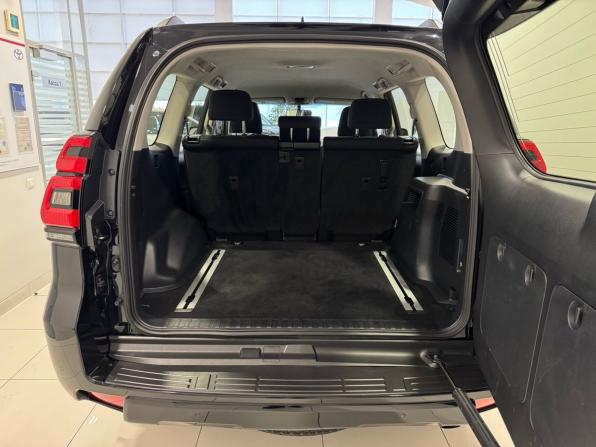 Toyota Land Cruiser Prado 150 Series Рестайлинг 2 с пробегом 2017 года, цена 4 550 000 рублей, 90000 км, внедорожник, Автокод Объявления