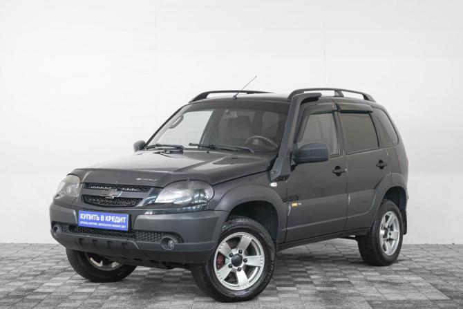 Chevrolet Niva I Рестайлинг с пробегом 2017 года, цена 879 000 рублей, 177486 км, внедорожник, Автокод Объявления