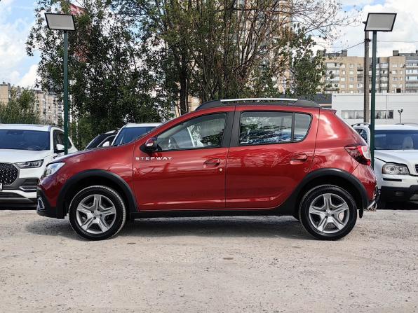 Renault Sandero II Рестайлинг с пробегом 2019 года, цена 1 309 000 рублей, 66974 км, хэтчбек, Автокод Объявления