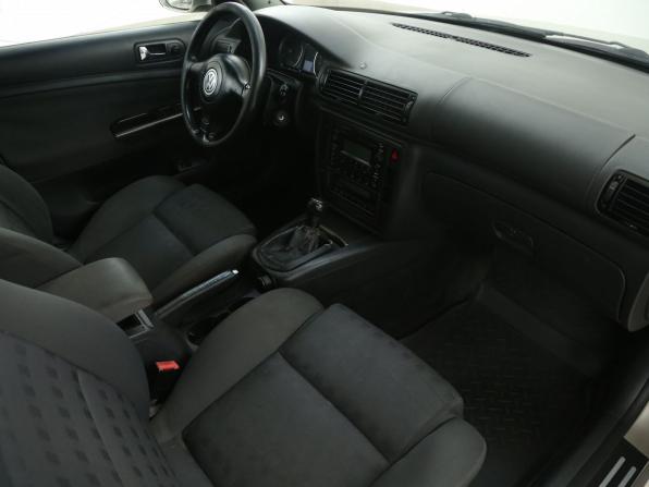 Volkswagen Passat B5 Рестайлинг с пробегом 2004 года, цена 229 000 рублей, 423000 км, седан, Автокод Объявления