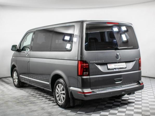Volkswagen Caravelle T6 Рестайлинг с пробегом 2021 года, цена 3 835 000 рублей, 233649 км, минивэн, Автокод Объявления