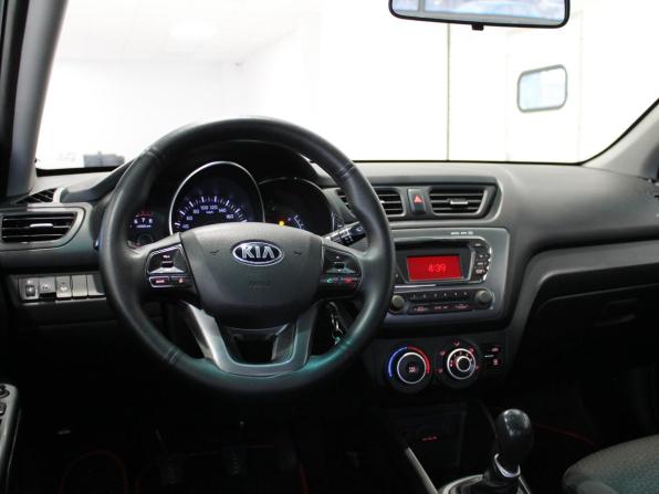 Kia Rio III с пробегом 2013 года, цена 775 000 рублей, 251300 км, седан, Автокод Объявления