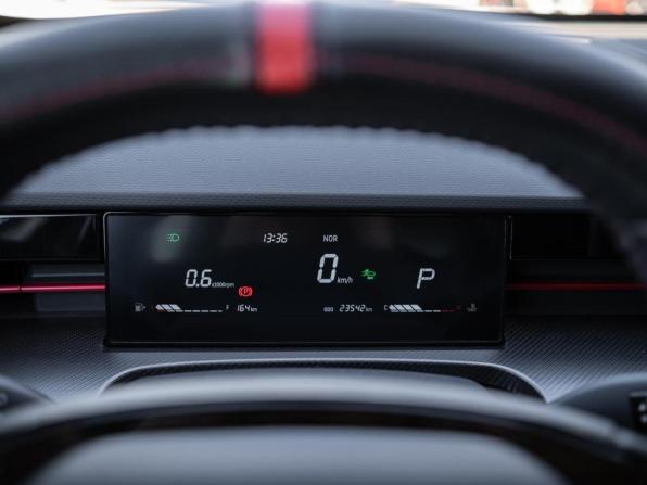 JETOUR DASHING I с пробегом 2023 года, цена 2 099 000 рублей, 23542 км, внедорожник, Автокод Объявления