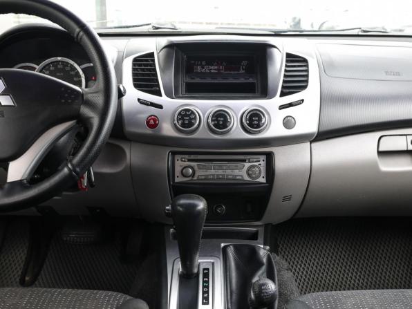 Mitsubishi L200 IV с пробегом 2011 года, цена 1 598 000 рублей, 235685 км, offers.body_type.unknown, Автокод Объявления