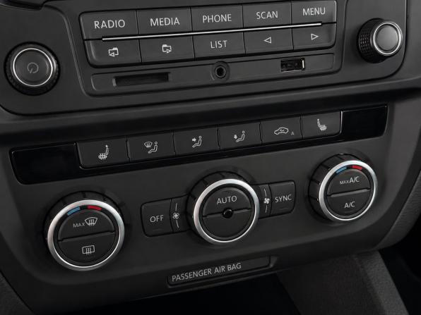 Volkswagen Jetta VI Рестайлинг с пробегом 2014 года, цена 1 249 000 рублей, 190000 км, седан, Автокод Объявления
