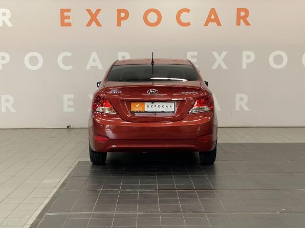 Hyundai Solaris I с пробегом 2014 года, цена 750 000 рублей, 195189 км, седан, Автокод Объявления