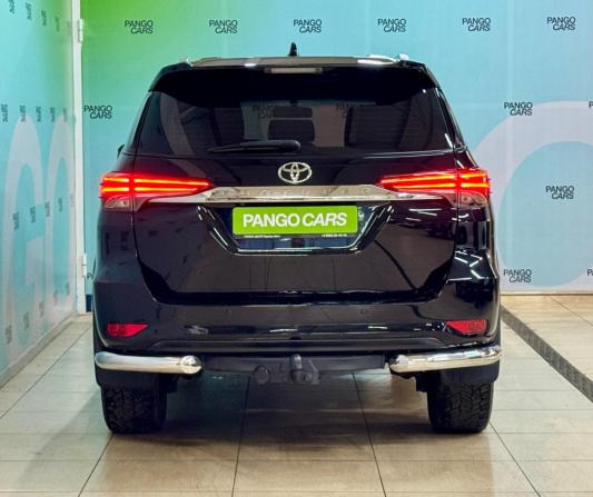 Toyota Fortuner II с пробегом 2018 года, цена 3 550 000 рублей, 147408 км, внедорожник, Автокод Объявления