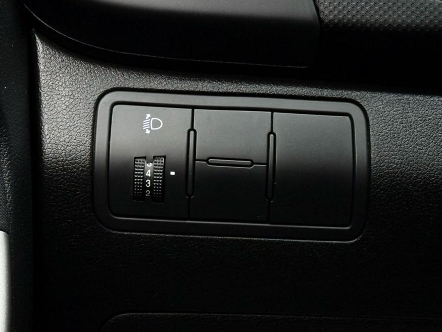 Hyundai Solaris I Рестайлинг Ижевск  - изображение 21