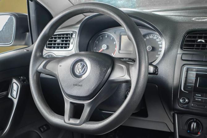 Volkswagen Polo V Рестайлинг с пробегом 2018 года, цена 769 000 рублей, 276000 км, седан, Автокод Объявления