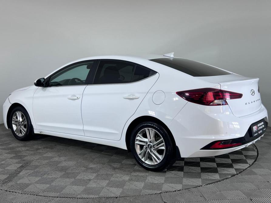 Hyundai Elantra VI (AD) Рестайлинг Ростов-на-Дону  - изображение 4