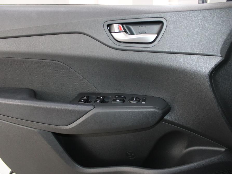 Hyundai Solaris II Рестайлинг Старый Оскол  - изображение 11