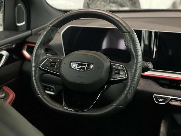 Geely Coolray I Рестайлинг с пробегом 2024 года, цена 2 145 000 рублей, 38953 км, внедорожник, Автокод Объявления