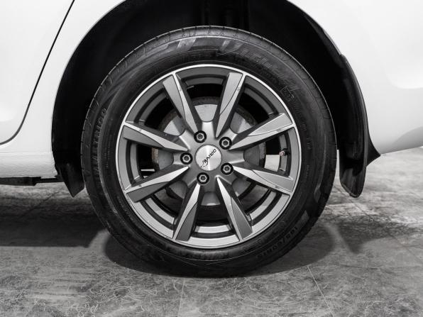 Skoda Rapid I с пробегом 2014 года, цена 990 300 рублей, 136955 км, лифтбек, Автокод Объявления