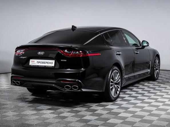 Kia Stinger I с пробегом 2018 года, цена 1 980 000 рублей, 97883 км, лифтбек, Автокод Объявления