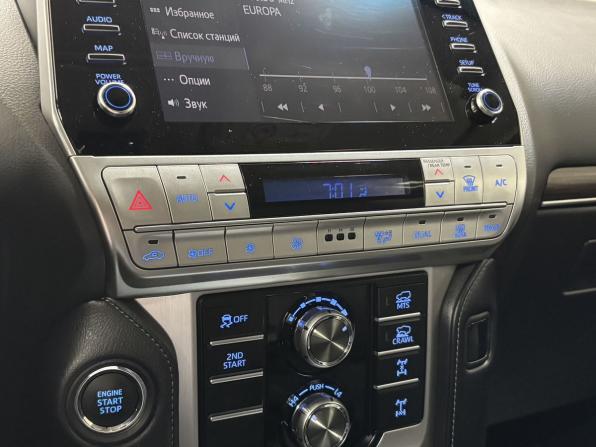 Toyota Land Cruiser Prado 150 Series Рестайлинг 3 с пробегом 2021 года, цена 6 898 000 рублей, 99588 км, внедорожник, Автокод Объявления