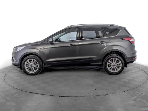 Ford Kuga II Рестайлинг с пробегом 2018 года, цена 1 670 000 рублей, 142000 км, внедорожник, Автокод Объявления