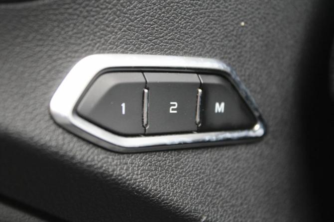 Geely Tugella I Рестайлинг с пробегом 2024 года, цена 2 950 000 рублей, 50000 км, внедорожник, Автокод Объявления