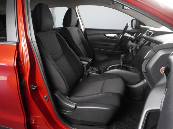 Nissan Qashqai II с пробегом 2016 года, цена 1 490 000 рублей, 129149 км, внедорожник, Автокод Объявления