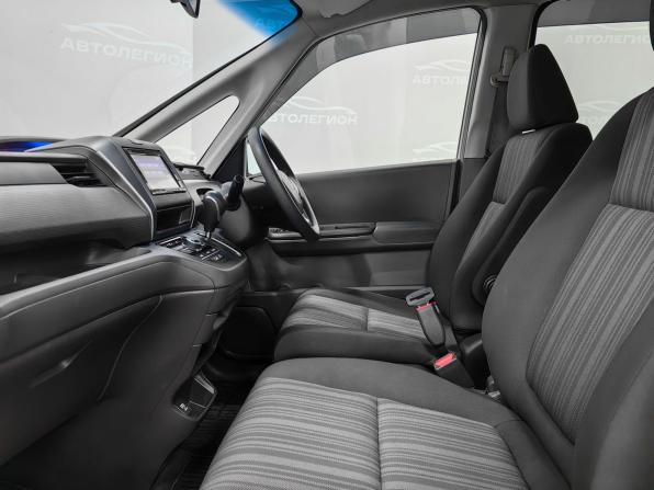 Honda Freed II с пробегом 2018 года, цена 1 630 000 рублей, 156016 км, компактвэн, Автокод Объявления