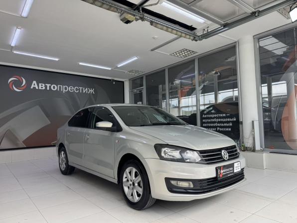 Volkswagen Polo V Рестайлинг с пробегом 2015 года, цена 778 000 рублей, 204949 км, седан, Автокод Объявления