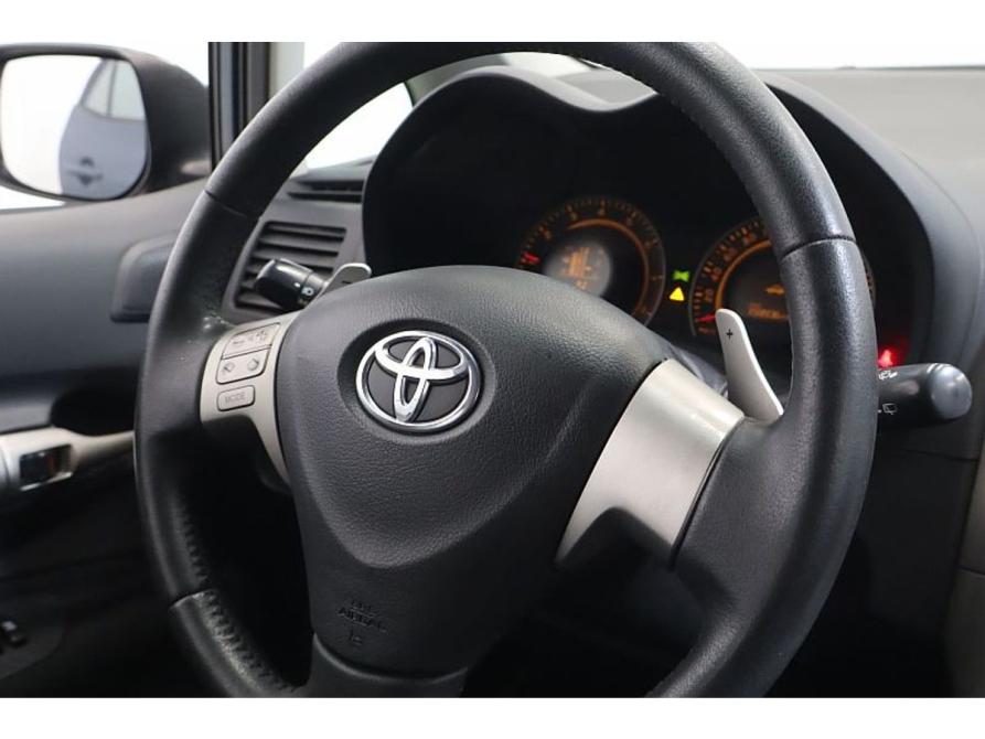 Toyota Auris I Коломна  - изображение 8
