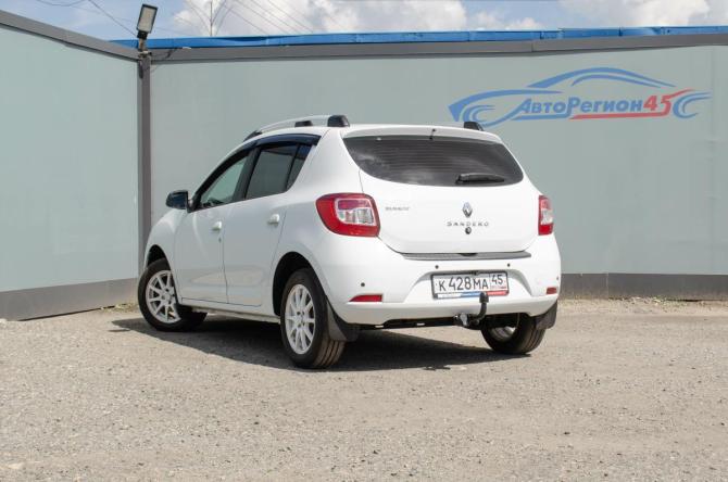 Renault Sandero II с пробегом 2015 года, цена 720 000 рублей, 116000 км, хэтчбек, Автокод Объявления