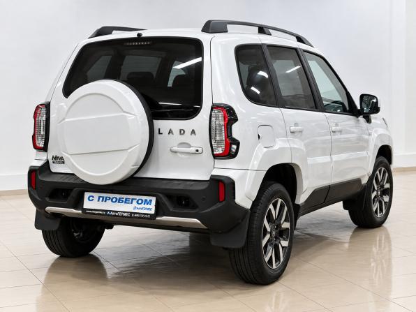 Lada (ВАЗ) Niva с пробегом 2025 года, цена 1 590 000 рублей, 586 км, внедорожник, Автокод Объявления
