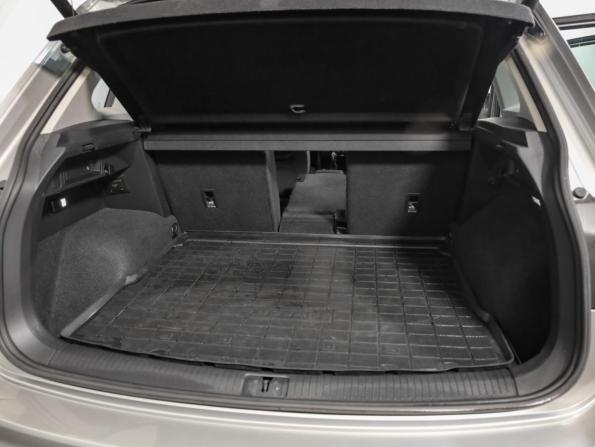 Volkswagen Tiguan II с пробегом 2019 года, цена 2 749 000 рублей, 97930 км, внедорожник, Автокод Объявления