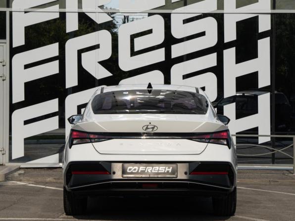 Hyundai Elantra VII (CN7) Рестайлинг с пробегом 2023 года, цена 2 150 000 рублей, 39930 км, седан, Автокод Объявления