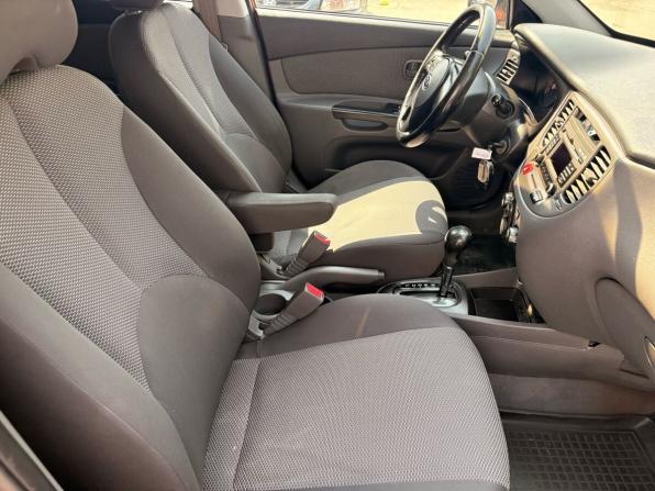 Kia Rio II Рестайлинг с пробегом 2011 года, цена 529 000 рублей, 304126 км, хэтчбек, Автокод Объявления