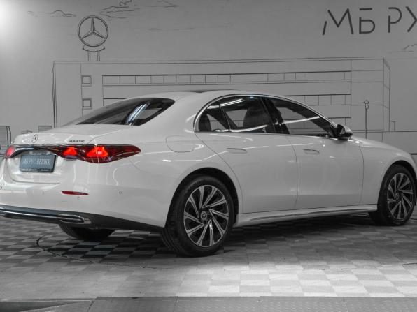 Новый Mercedes-Benz E-Класс VI (W214 S214) 2025 года, цена 10 573 000 рублей, седан, Автокод Объявления