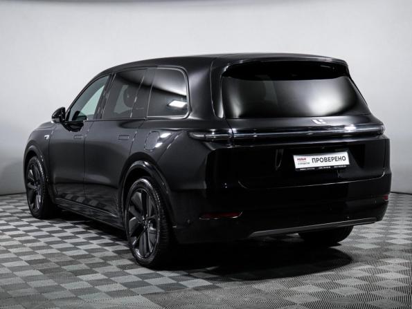 Li Auto (Lixiang) L9 I с пробегом 2023 года, цена 5 290 000 рублей, 77211 км, внедорожник, Автокод Объявления