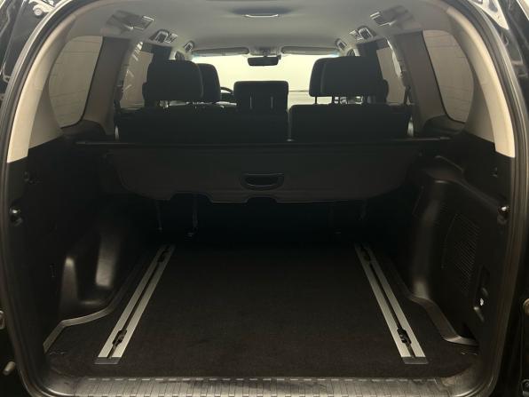 Toyota Land Cruiser Prado 150 Series Рестайлинг 2 с пробегом 2019 года, цена 3 999 000 рублей, 259751 км, внедорожник, Автокод Объявления