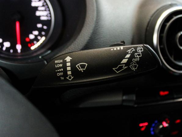 Audi A3 III (8V) с пробегом 2013 года, цена 1 129 000 рублей, 178255 км, хэтчбек, Автокод Объявления