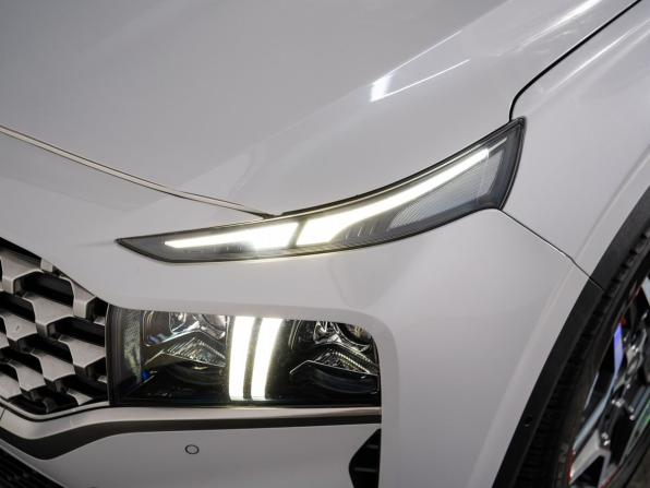 Hyundai Santa Fe IV Рестайлинг с пробегом 2022 года, цена 3 750 000 рублей, 119491 км, внедорожник, Автокод Объявления