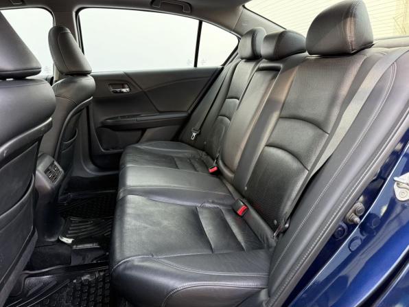 Honda Accord IX с пробегом 2013 года, цена 1 380 000 рублей, 340464 км, седан, Автокод Объявления