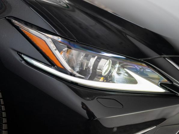 Lexus ES VII с пробегом 2020 года, цена 3 775 000 рублей, 97598 км, седан, Автокод Объявления
