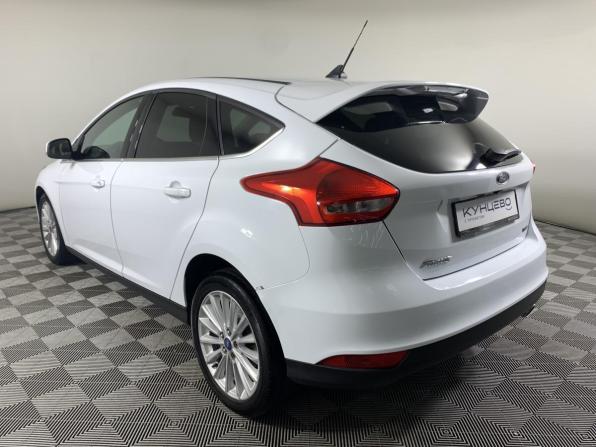 Ford Focus III Рестайлинг с пробегом 2018 года, цена 850 000 рублей, 263483 км, седан, Автокод Объявления