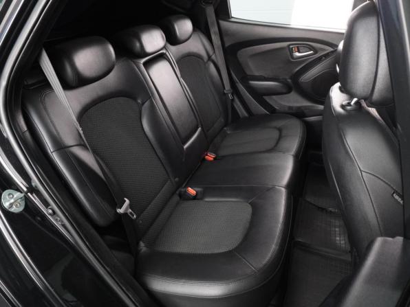 Hyundai ix35 I с пробегом 2011 года, цена 1 199 000 рублей, 208289 км, внедорожник, Автокод Объявления