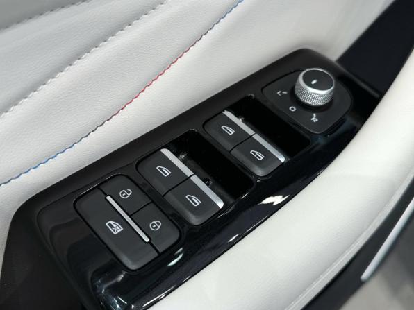 Geely Monjaro I с пробегом 2024 года, цена 3 540 000 рублей, 12001 км, внедорожник, Автокод Объявления